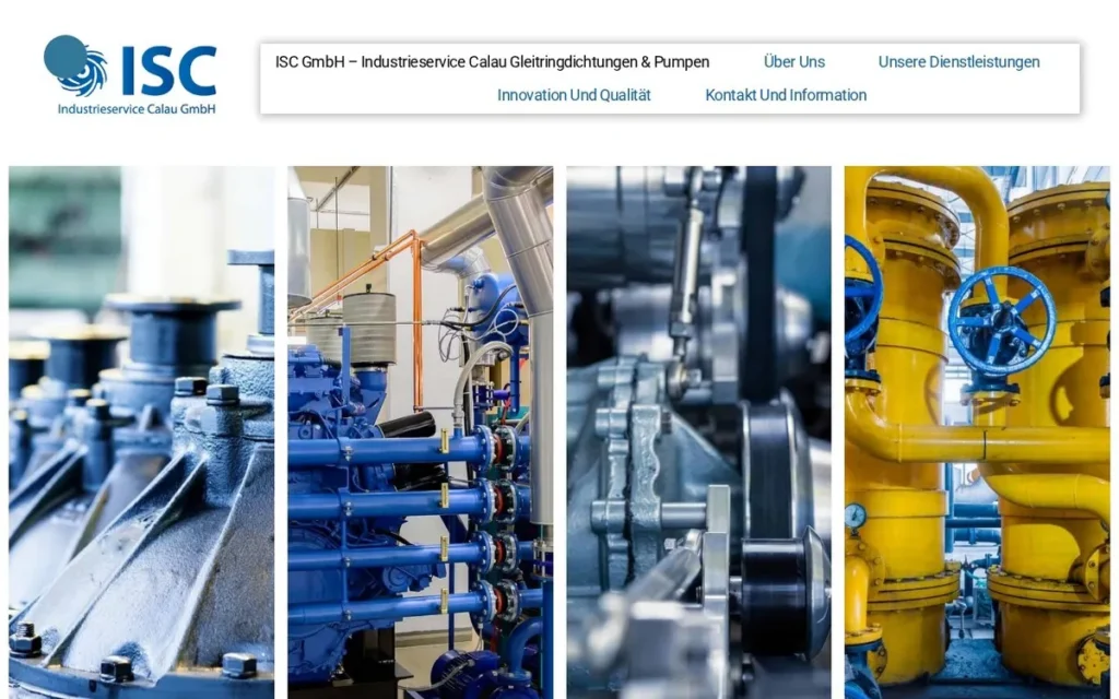 Industrielle Gleitringdichtungen und Pumpen in blauer Ausführung mit Kupferrohren in einer Produktionsanlage der ISC GmbH